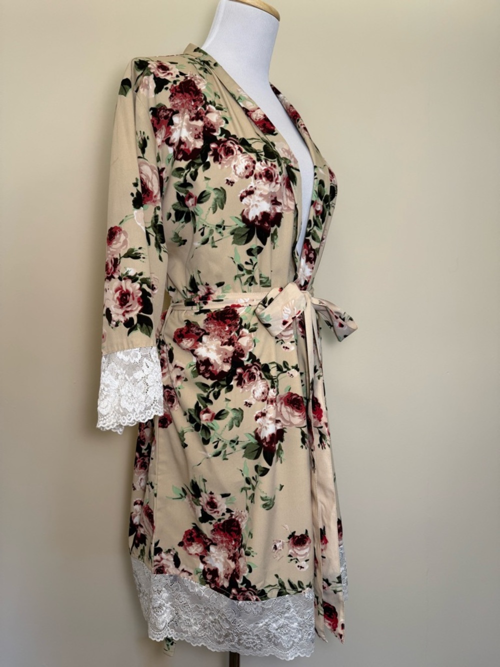 Floral Lace Robe Bridesmaid Getting Ready Boho Kimono Wrap Beige Roses POCKET - Picture 4 of 14
